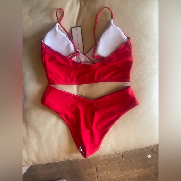 Goodnight Macaroon bikini - Picture 2 of 4